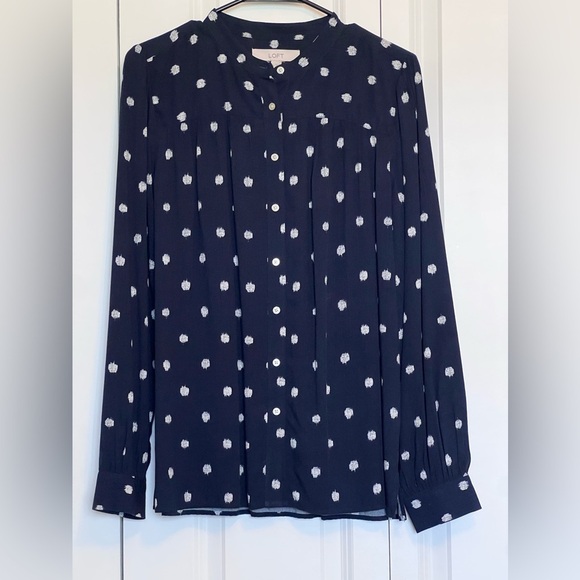 LOFT Tops - Loft Navy blue and white long sleeve button down blouse